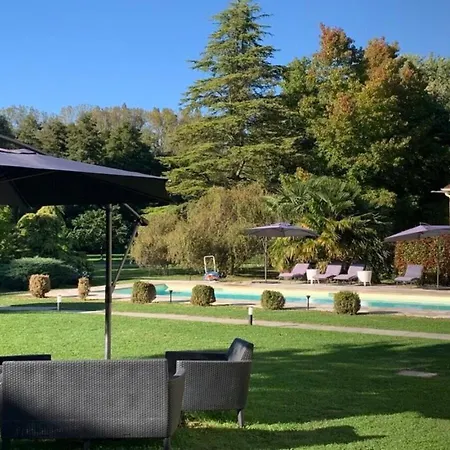 Dans Domaine Avec Piscine Et Clim Ormoy-la-Riviere